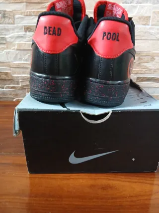Nike Air Force 1 Deadpool