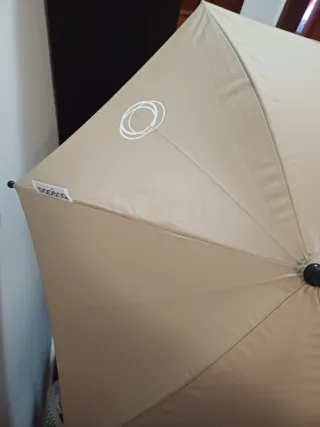 Sombrilla Bugaboo beige