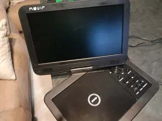 Reproductor DVD / USB Nevir