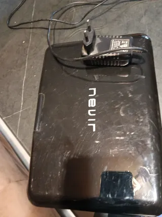 Reproductor DVD / USB Nevir