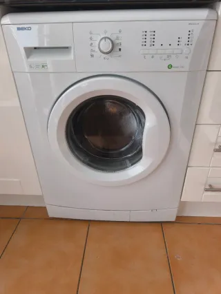 Lavadora Beko 6kg 1000rpm A++