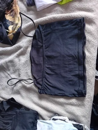 Top tirantes negro Pimkie talla XS