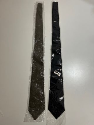 Corbatas Ejército Negro y Marrón