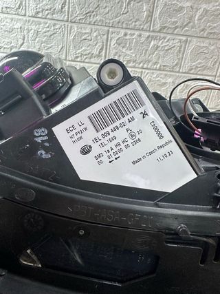 HELLA 1EL Halógena Faro BMW E60