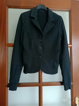 Giacca donna nera corta con strass