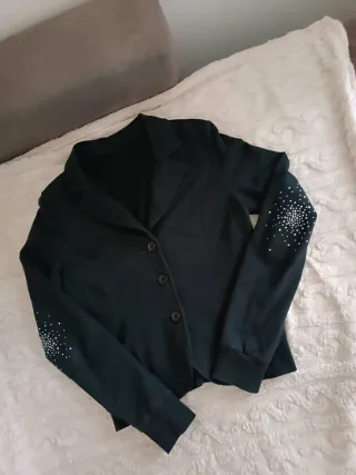 Giacca donna nera corta con strass