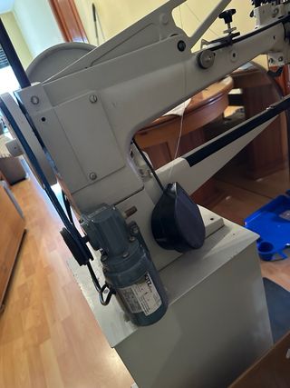 Máquina coser industrial CLAES 8346/20
