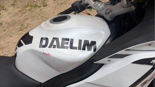 URGE Daelim Roadwin 125 R Blanca 15cv AÑO 2017