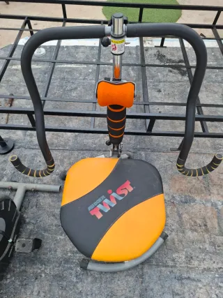 Bicicleta estática y Abdominales Twist