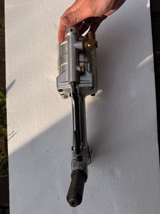 Rivettatrice pneumatica NUOVA