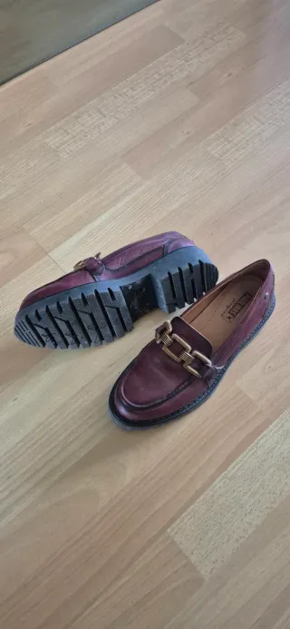 Zapatos Pikolinos Granate Talla 38