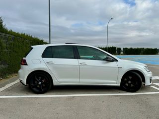 Volkswagen Golf GTI MK7