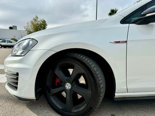 Volkswagen Golf GTI MK7