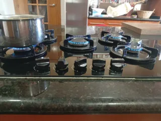 Placa de gas Teka 5 fuegos