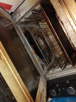 Horno pequeño eléctrico