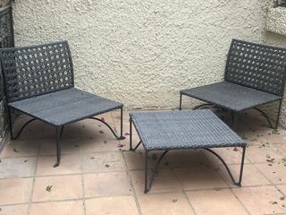 Juego exterior: 2 sillas y mesita