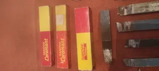 Herramientas de tornería y compás