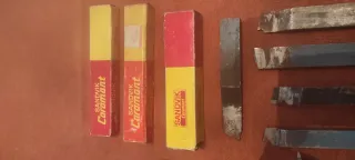 Herramientas de tornería y compás