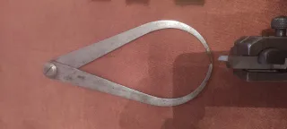 Herramientas de tornería y compás