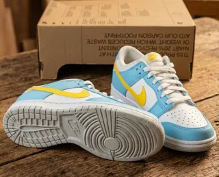 Nike Dunk Low Talla 38 Azul y Blanco unisex