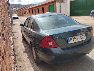 Ford Mondeo 2004