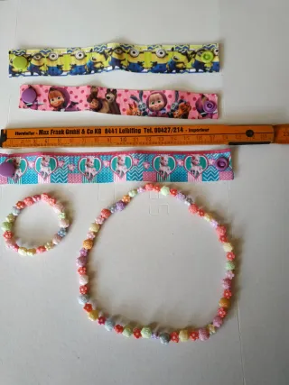 Set braccialetti e collana bambina