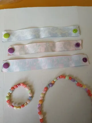 Set braccialetti e collana bambina