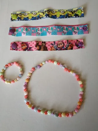 Set braccialetti e collana bambina