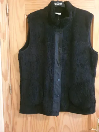 Chaleco de peluche New Yorker talla L/XL