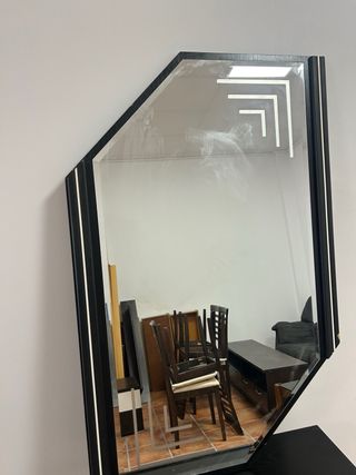 Mueble de entrada con espejo