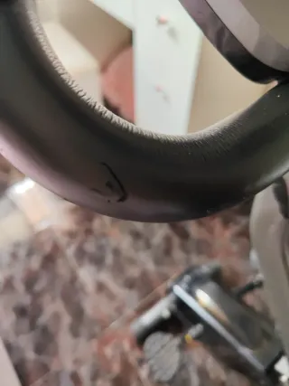 Bicicleta Estática Gris y Negra