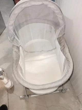 Cuna de viaje Kinderkraft gris