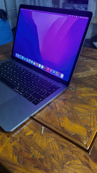 Macbook Pro 2016 i5 8GB 256GB Cinza Espacial