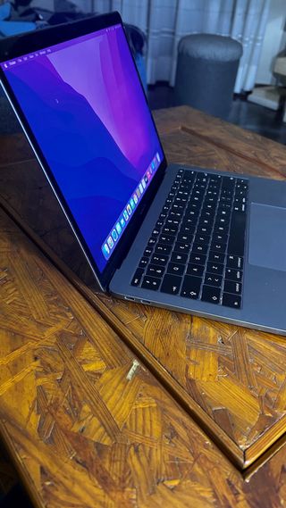 Macbook Pro 2016 i5 8GB 256GB Cinza Espacial
