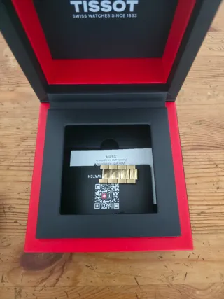 Reloj Tissot PR100 Oro 40mm