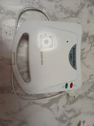 Sandwichera Taurus SM2