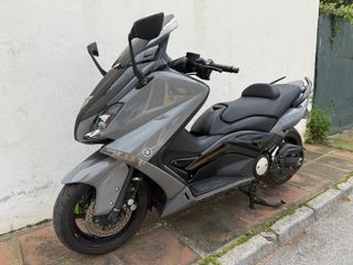 Yamaha Tmax 530 Maxi Scooter
