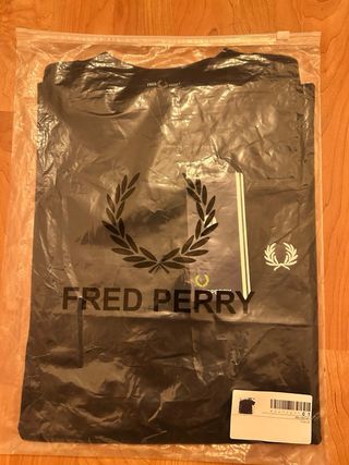 Camiseta Fred Perry Blanca/Negra