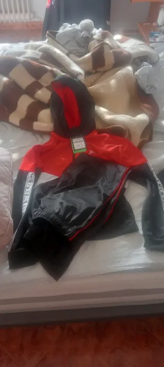 Chándal niño tenih