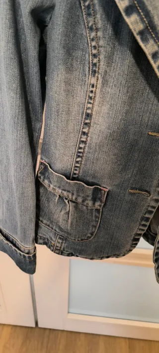 Chaqueta vaquera Stradivarius Talla M