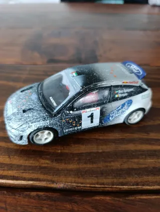 Coche Scalextric Ford Focus WRC