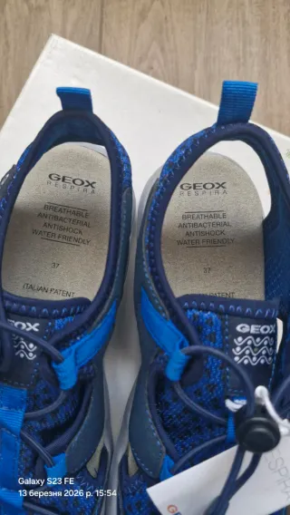 Sandalias Geox Jr Kyle B Punta Cerrada número 37