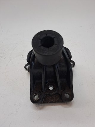 SOPORTE MOTOR KIA CEED 657376