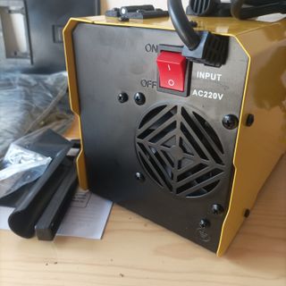 Soldadora Inverter MIG/MMA/TIG 270A