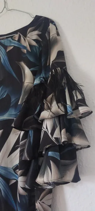 Vestido estampado hojas manga volantes