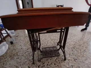 Máquina de coser SIGMA verde