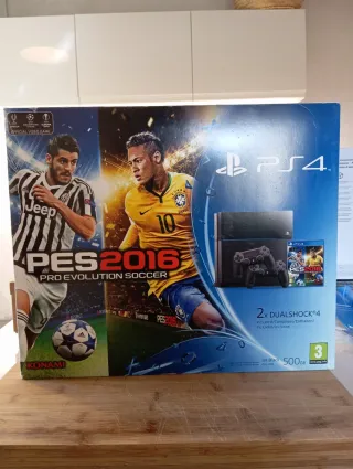 Caja PS4 Edición PES 2016
