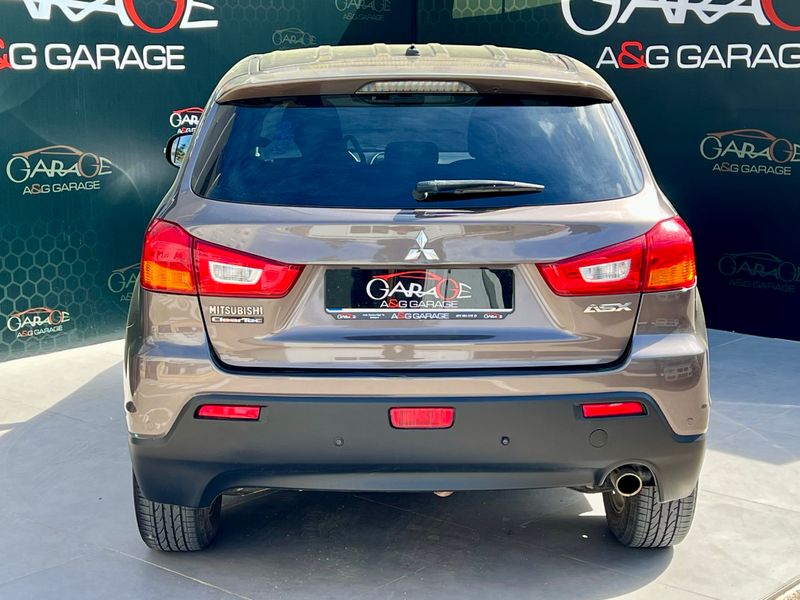 Mitsubishi ASX 2011, foto 13