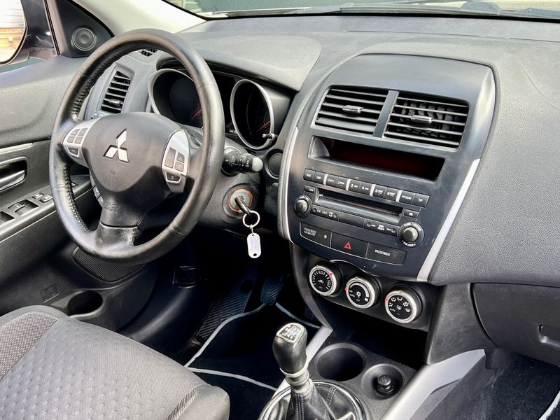 Mitsubishi ASX 2011, foto 20