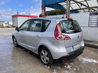 Renault Scenic 2010 1.5 dci